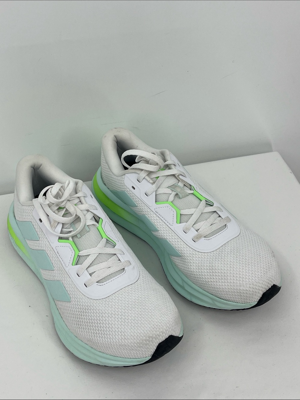 ADIDAS ORTHOLITE White and Mint Women’s Running Sneakers -CLOUDFOAM SIZE 10.5